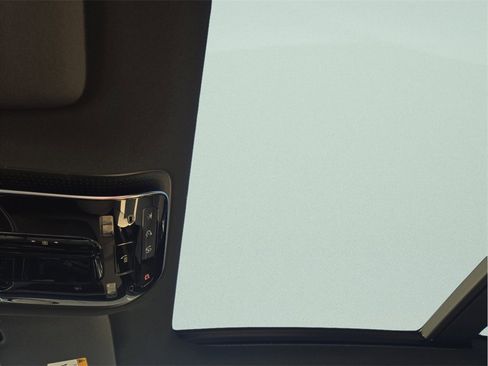 New 2026 Mercedes-Benz GLC 300 image 19