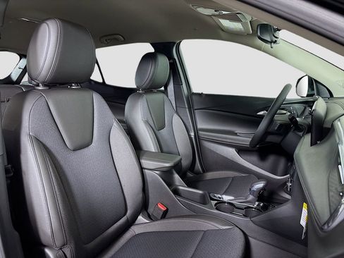 Used 2026 Buick Encore GX Preferred w/ Advanced Technology Package image 28