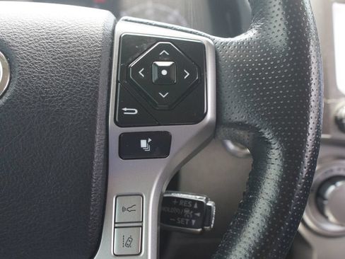 Used 2023 Toyota 4Runner SR5 Premium w/ Moonroof Package RWD image 12