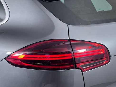 Certified 2015 Porsche Cayenne S AWD/4WD image 16