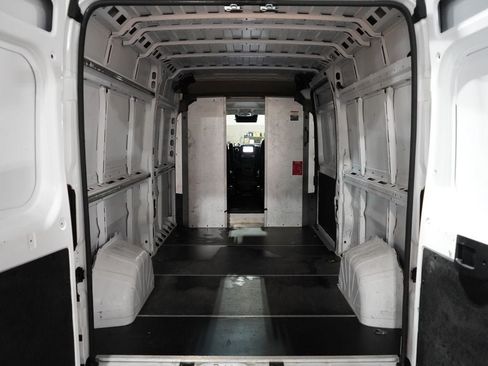 Used 2023 RAM ProMaster 3500 FWD image 13