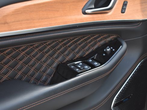 Used 2024 Jeep Grand Cherokee Summit image 24