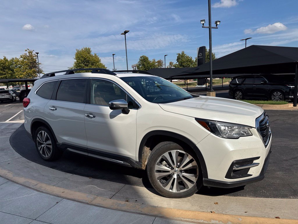 Used 2021 Subaru Ascent Touring AWD/4WD image 3