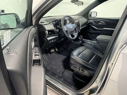 Used 2023 Chevrolet Traverse LT AWD/4WD image 21