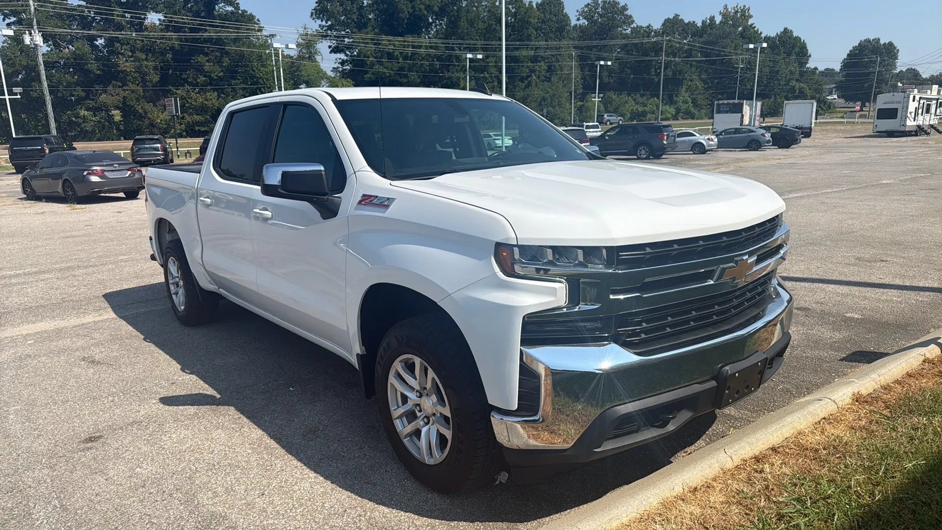 Used 2020 Chevrolet Silverado 1500 LT w/ All-Star Edition AWD/4WD image 7
