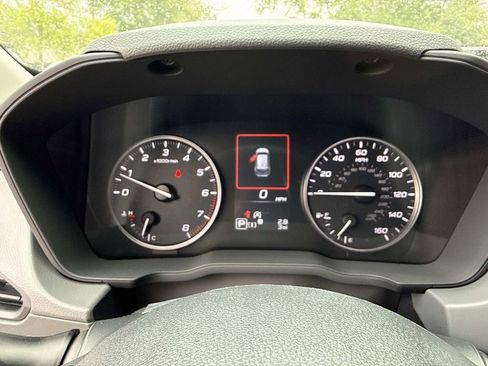 New 2026 Subaru Crosstrek 2.0i Premium AWD/4WD image 37