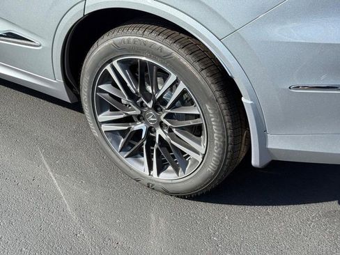 Certified 2026 Acura MDX w/ Advance Package image 4