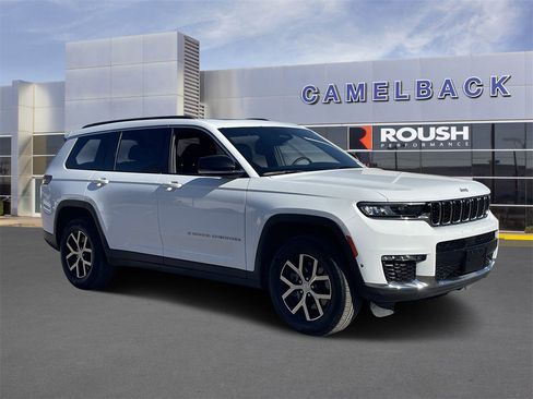 Used 2024 Jeep Grand Cherokee L Limited w/ Luxury Tech Group II image 7