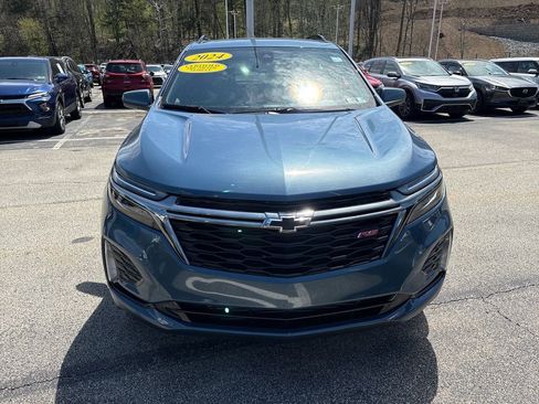 Certified 2024 Chevrolet Equinox RS w/ LPO, Floor Liner Package AWD/4WD image 11