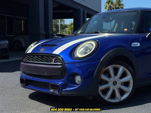 Used 2019 MINI Cooper S w/ Premium Package FWD image 2
