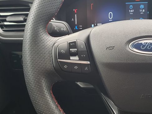 Used 2024 Ford Escape ST-Line w/ Tech Pack #1 AWD/4WD image 25