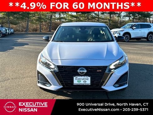 New 2025 Nissan Altima 2.5 SR image 6