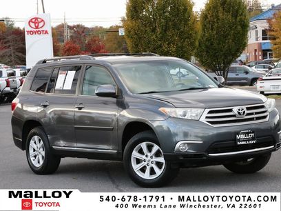 Used 2013 Toyota Highlander SE