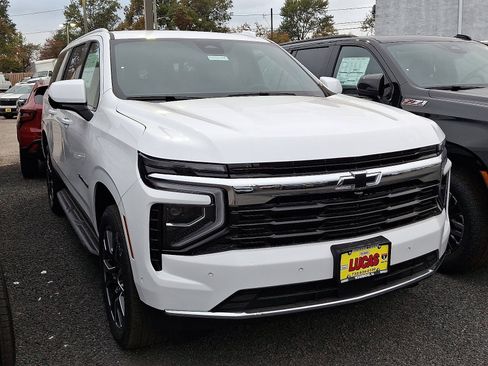New 2025 Chevrolet Suburban LS w/ LPO, Dark Essentials Package image 3