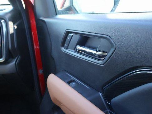 New 2025 GMC Canyon AT4 w/ Nightfall Edition image 8