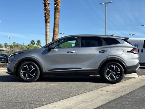 Certified 2023 Kia Sportage LX image 6