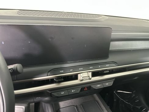 Used 2027 Kia Telluride EX w/ Towing Package FWD image 19