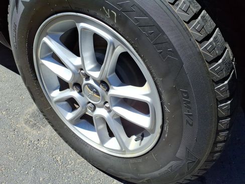 Used 2018 Jeep Grand Cherokee Laredo AWD/4WD image 28