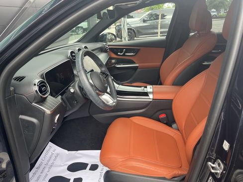 Certified 2024 Mercedes-Benz GLC 300 image 10