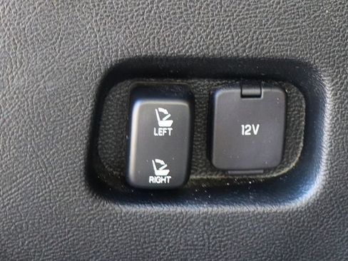 Used 2020 Ford Edge SEL AWD/4WD image 26