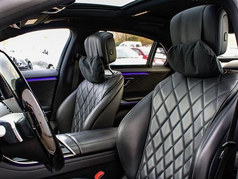 Used 2022 Mercedes-Benz S 500 S 500 image 33