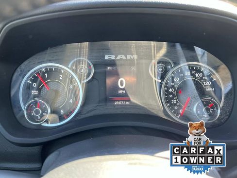 Used 2024 RAM 3500 Big Horn w/ Sport Appearance Package image 34