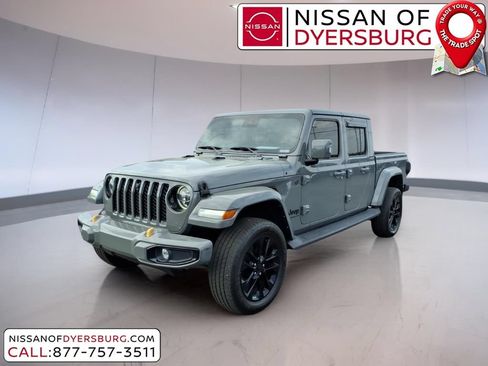 Used 2022 Jeep Gladiator Overland AWD/4WD image 7