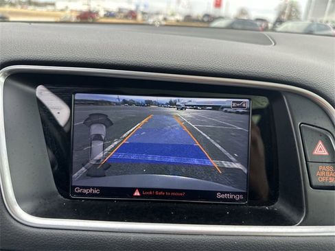 Used 2016 Audi Q5 2.0T Premium Plus w/ Technology Package image 23