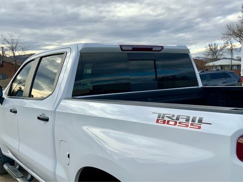 Used 2020 Chevrolet Silverado 1500 LT Trail Boss image 15