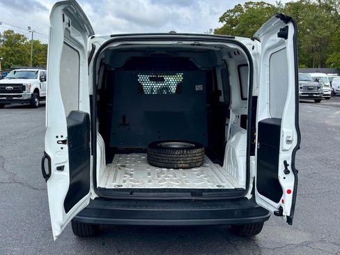Used 2019 RAM ProMaster City Tradesman FWD image 10