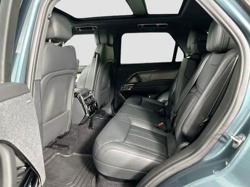 Certified 2025 Land Rover Range Rover Sport SE image 26