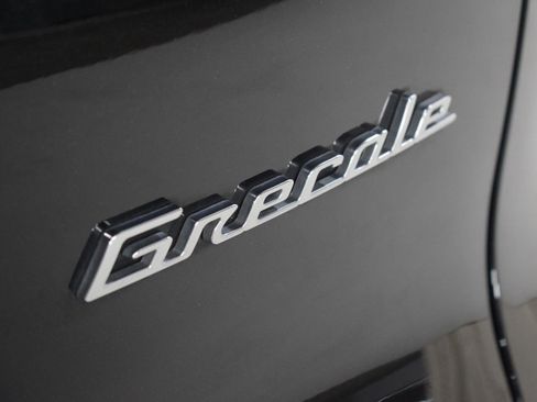 Used 2023 Maserati Grecale Modena AWD/4WD image 10