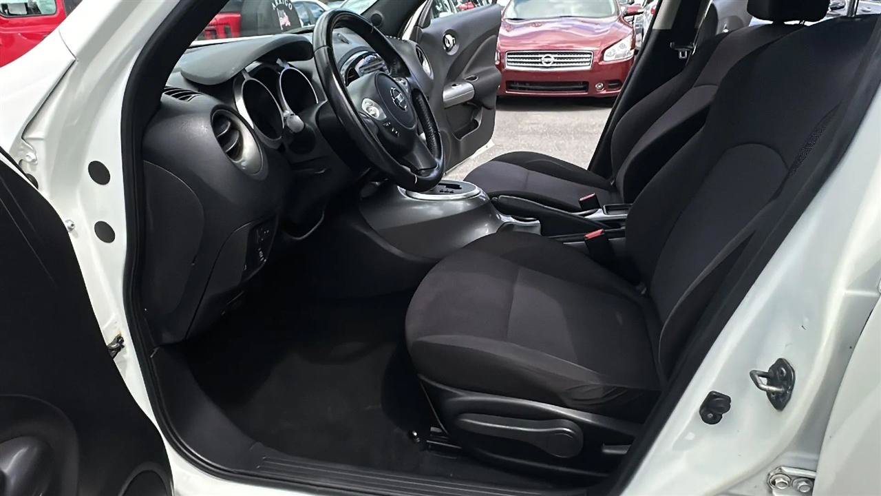 Used 2012 Nissan Juke SV AWD/4WD image 22