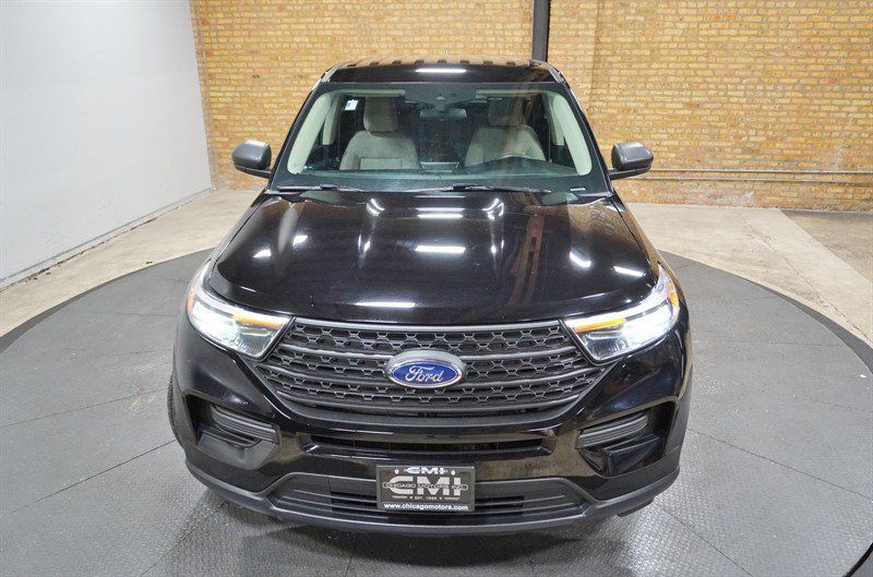 Used 2022 Ford Explorer 4WD w/ Class IV Trailer Tow Package image 5