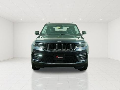 Certified 2023 Jeep Grand Cherokee Limited w/ Trailer Tow Prep Group (B) AWD/4WD image 2