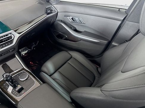 Used 2021 BMW 330i Sedan w/ Convenience Package image 24