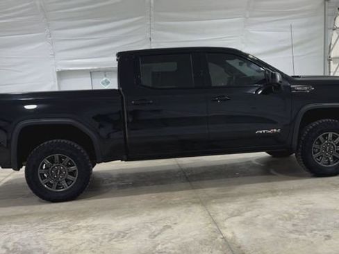 Used 2024 GMC Sierra 1500 AT4X AWD/4WD image 5