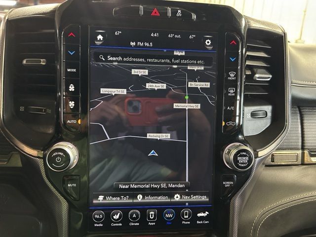 Used 2019 RAM 2500 Limited AWD/4WD image 7