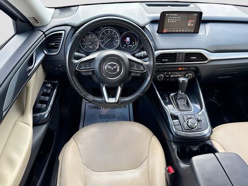 Used 2018 MAZDA CX-9 Touring w/ Touring Premium Package AWD/4WD image 16