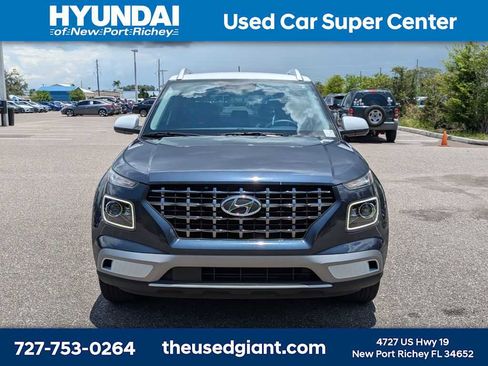 Certified 2023 Hyundai Venue Limited FWD image 8