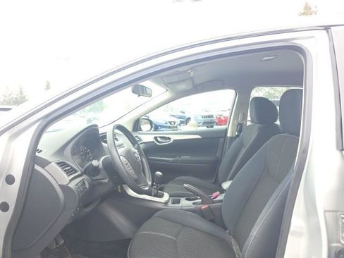 Used 2015 Nissan Sentra S image 26