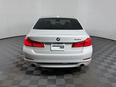 Used 2018 BMW 530i RWD image 10