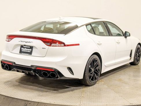 Used 2023 Kia Stinger GT-Line w/ Sun & Sound Package image 9