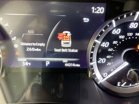 Used 2023 Toyota Highlander LE image 12