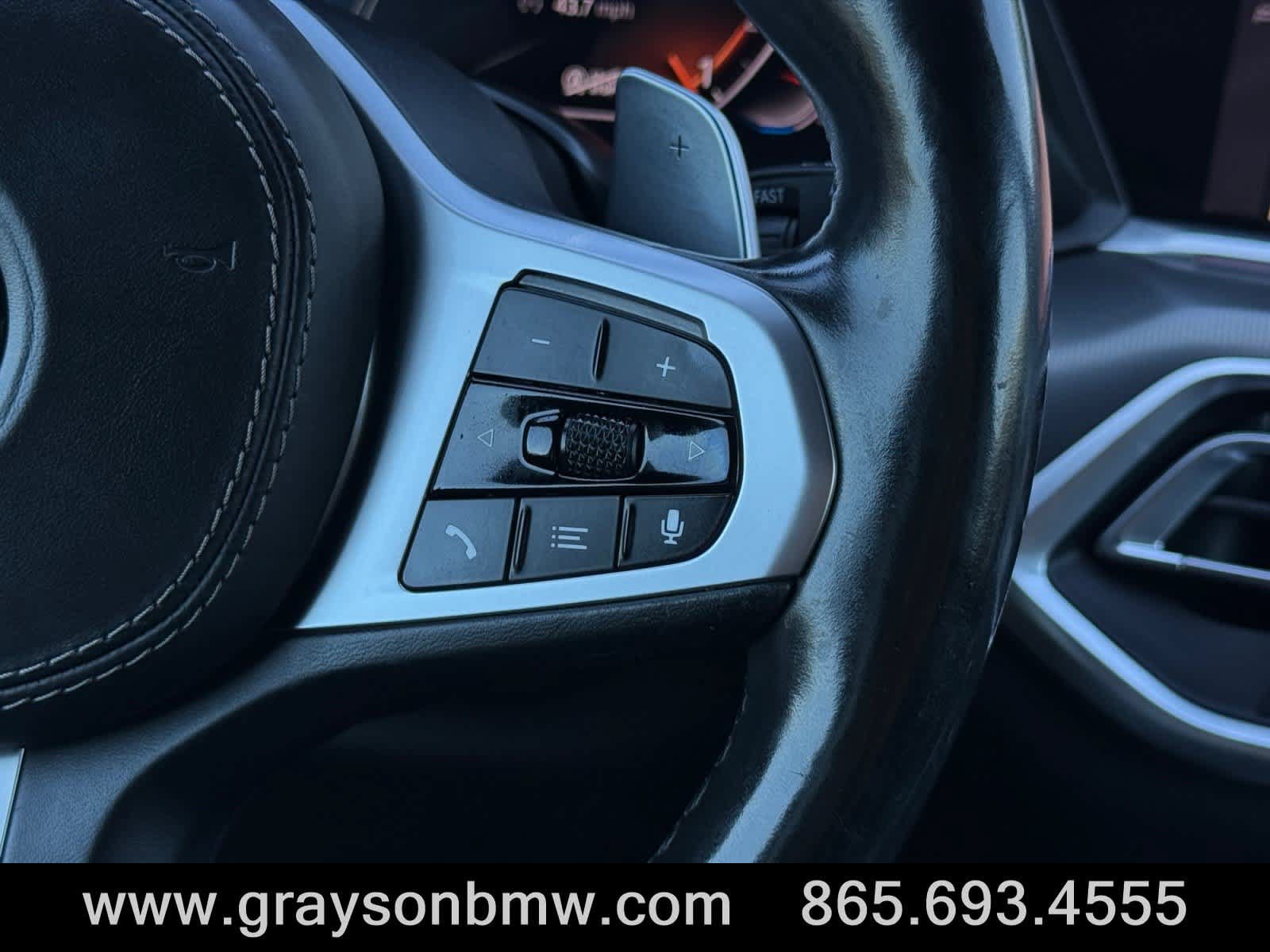 Used 2019 BMW X5 xDrive40i w/ M Sport Package AWD/4WD image 25