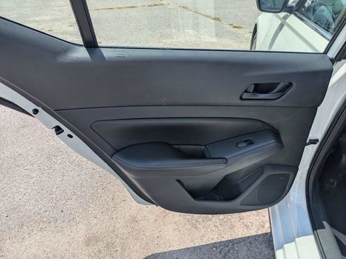Used 2025 Nissan Altima 2.5 SV FWD image 25