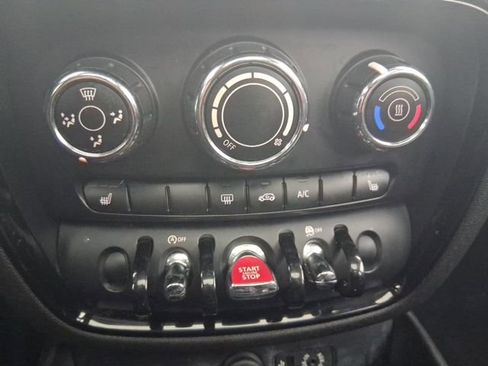 Used 2017 MINI Cooper Clubman image 25