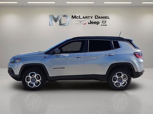 Used 2022 Jeep Compass Trailhawk w/ Trailer Tow Group image 3