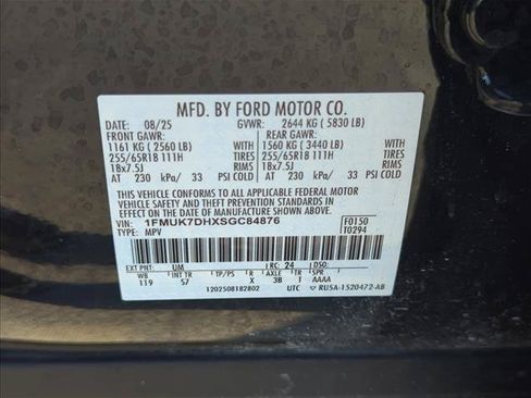 Used 2025 Ford Explorer Active w/ Active Comfort Package RWD image 25