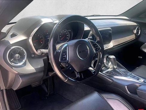 Used 2023 Chevrolet Camaro LT w/ Technology Package RWD image 14